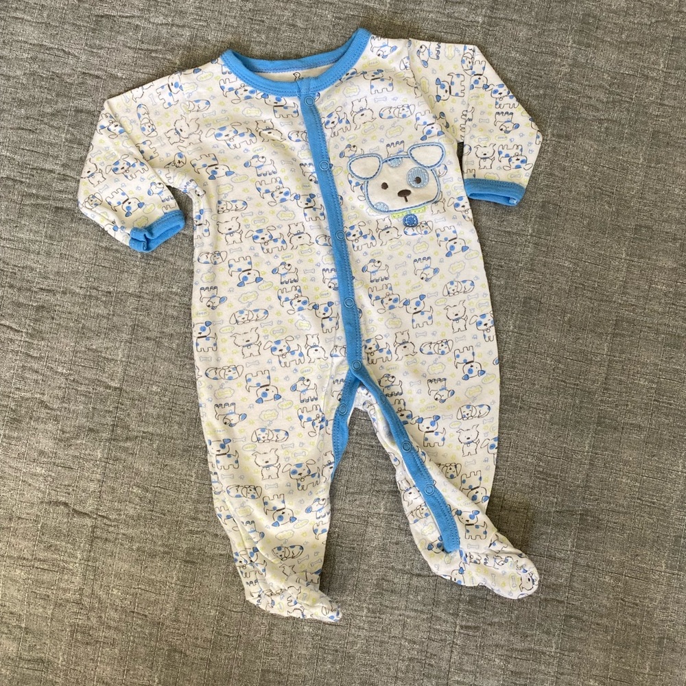 “Puppy dreams” one-piece pajamas, button up.